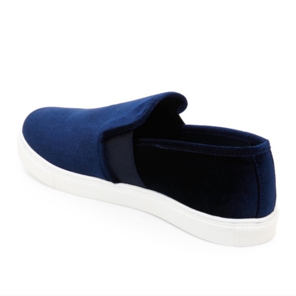 Navy blue suede flat sneakers - Picture 2 of 7